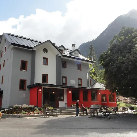 Rifugio Divisione Julia מלון סלה נבאה